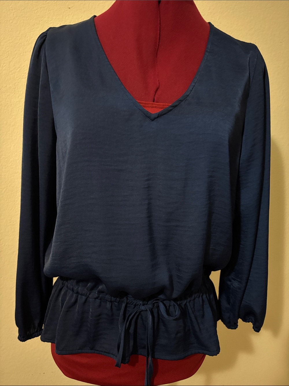 Banana Republic size Small dark blue V-neck peplum top with drawstring waistline